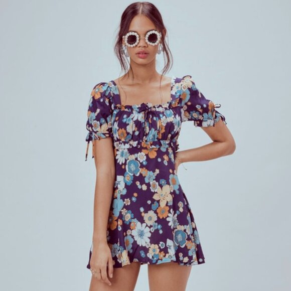 For Love And Lemons Dresses & Skirts - For Love and Lemons Magnolia Mini Dress Size XS